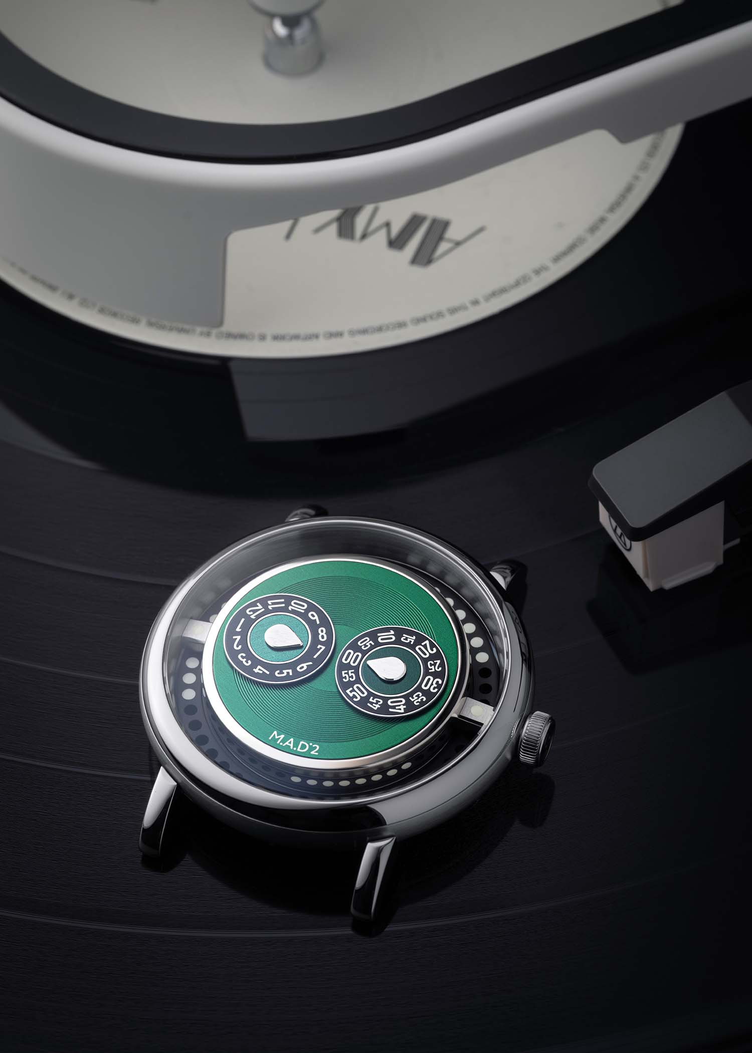 MB&F M.A.D. 2 Edition Green Eric Giroud 2025